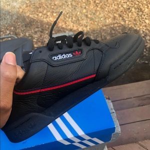 Men’s Adidas Continental